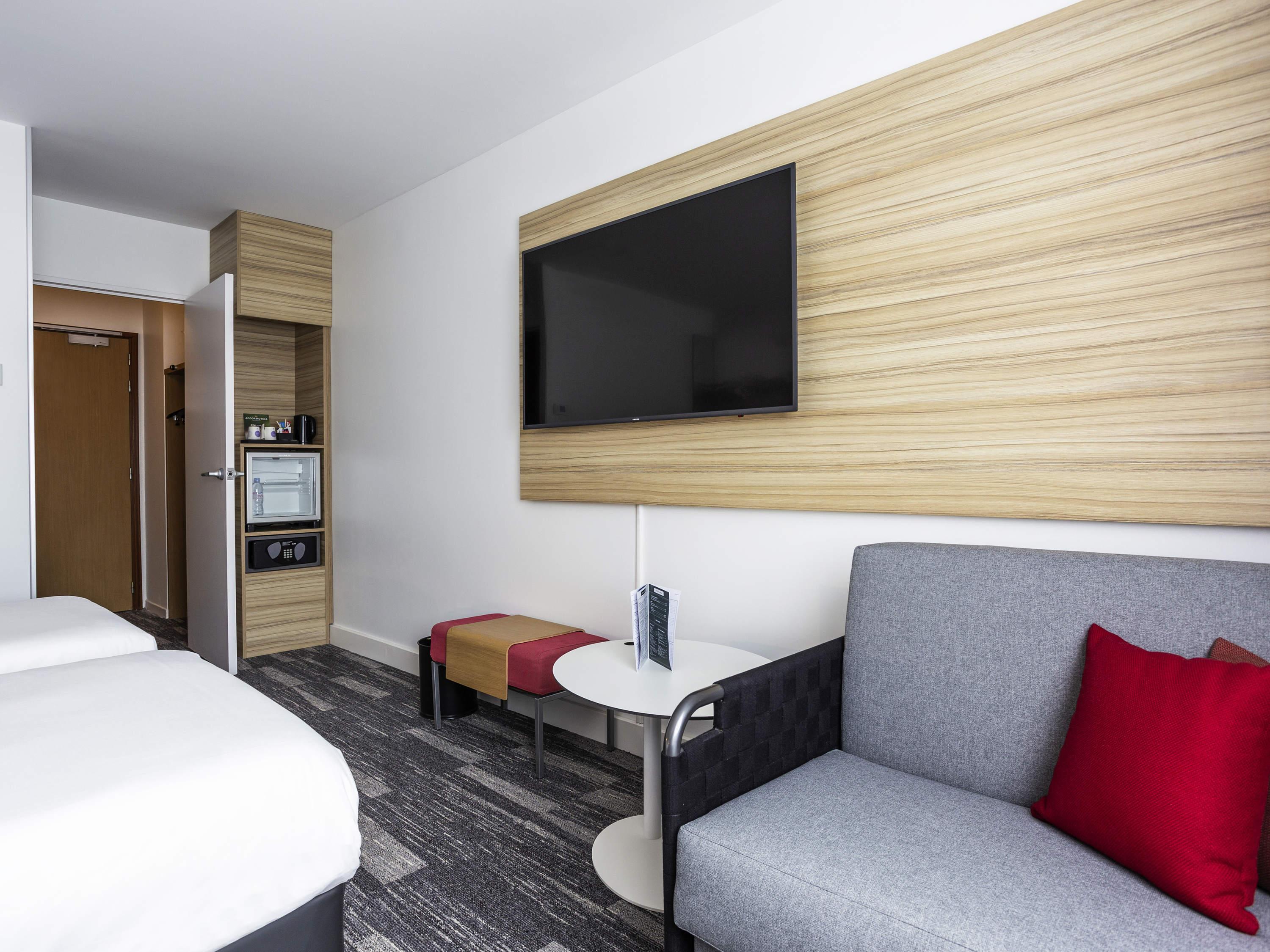Novotel Annecy Centre Atria Esterno foto