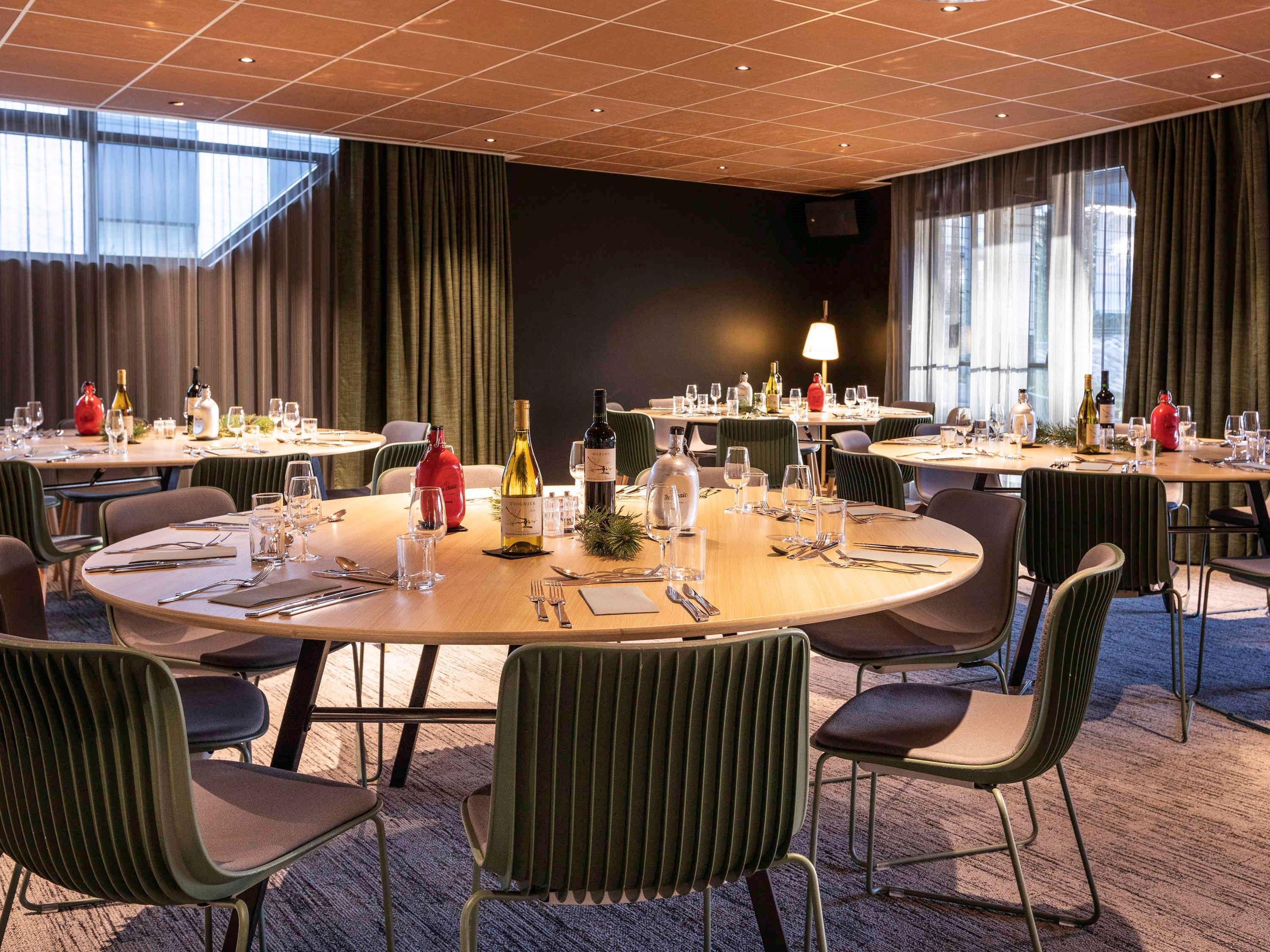 Novotel Annecy Centre Atria Esterno foto