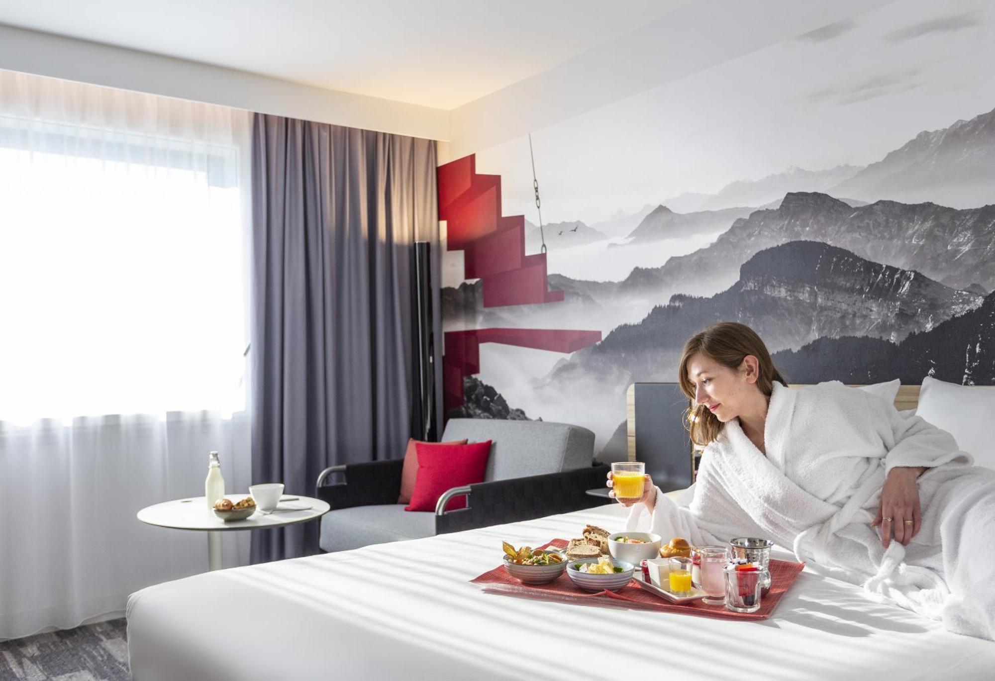 Novotel Annecy Centre Atria Esterno foto